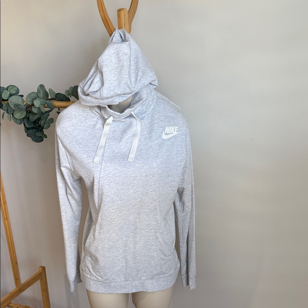 Nike Lightweight Hoodie